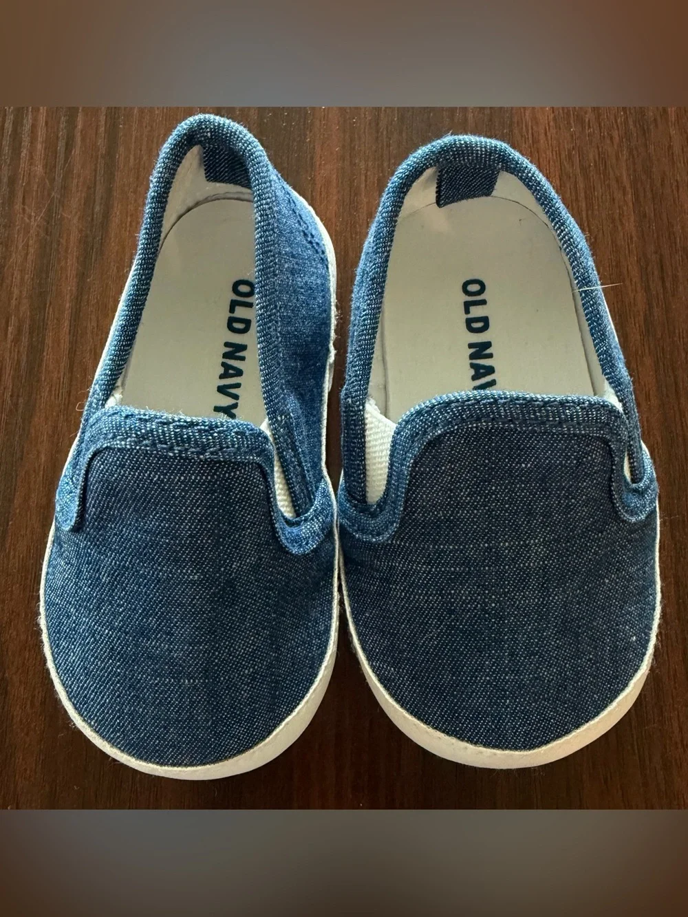 Old Navy Kids Denim Blue Slip-On Canvas Sneakers Size 6-12M
